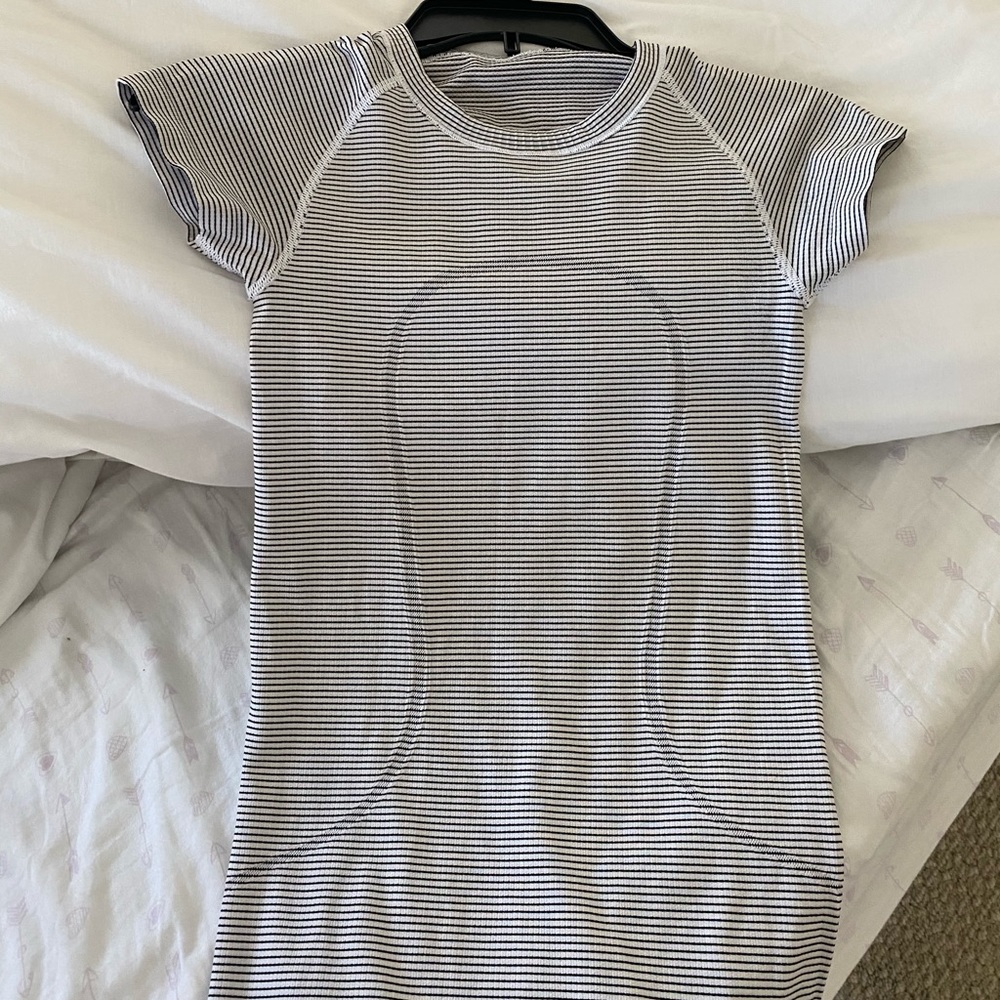 lululemon stripe workout shirt